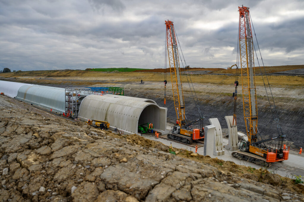 Construction work on the Greatworth tunnel